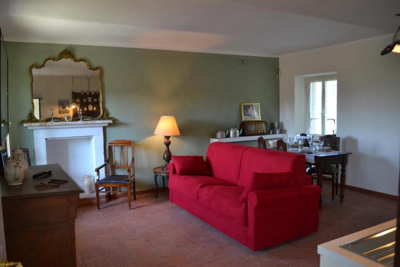 Madama Langa Country House Con Piscina Nelle Vigne Montelupo Albese Exterior photo